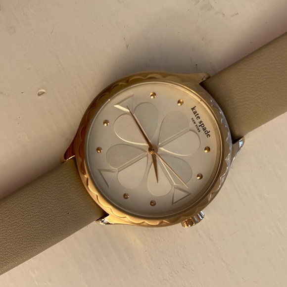 Kate Spade Watch 1538 - Picture 2 of 10